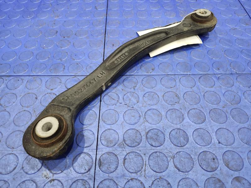 2013 Chrysler 300 Upper Control Arm Rear