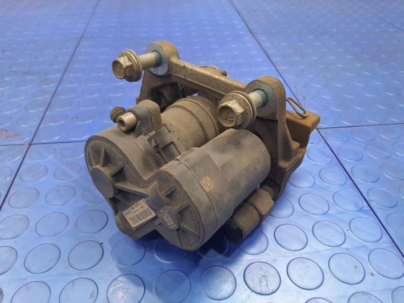 2015 Ford Fusion Caliper