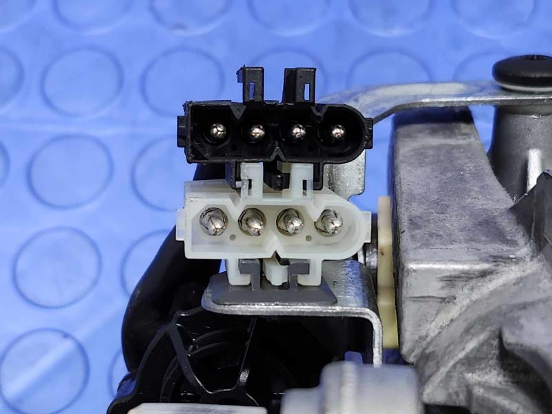 2016 BMW 528I Steering Column