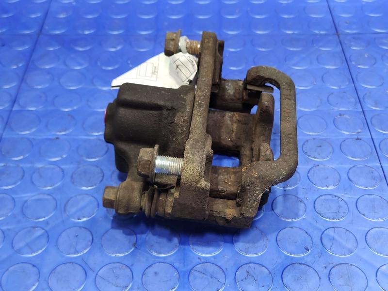 2016 Nissan Rogue Caliper