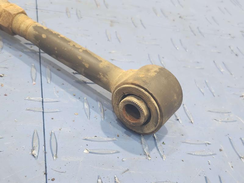 2002 Toyota Camry Lower Control Arm Rr
