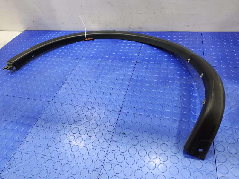 2013 Infiniti FX35 Wheel Opening Moulding