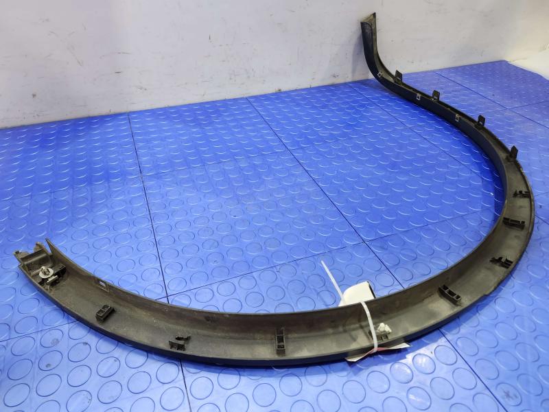 2013 Infiniti FX35 Wheel Opening Moulding