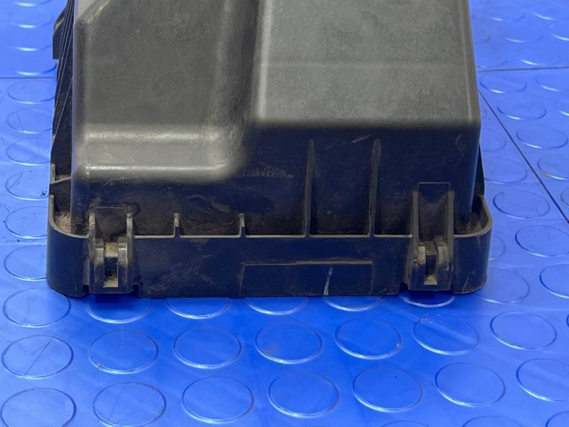 2007-2009 Honda CR-V Upper Engine Air Cleaner Box Genuine OEM 17210RZA000