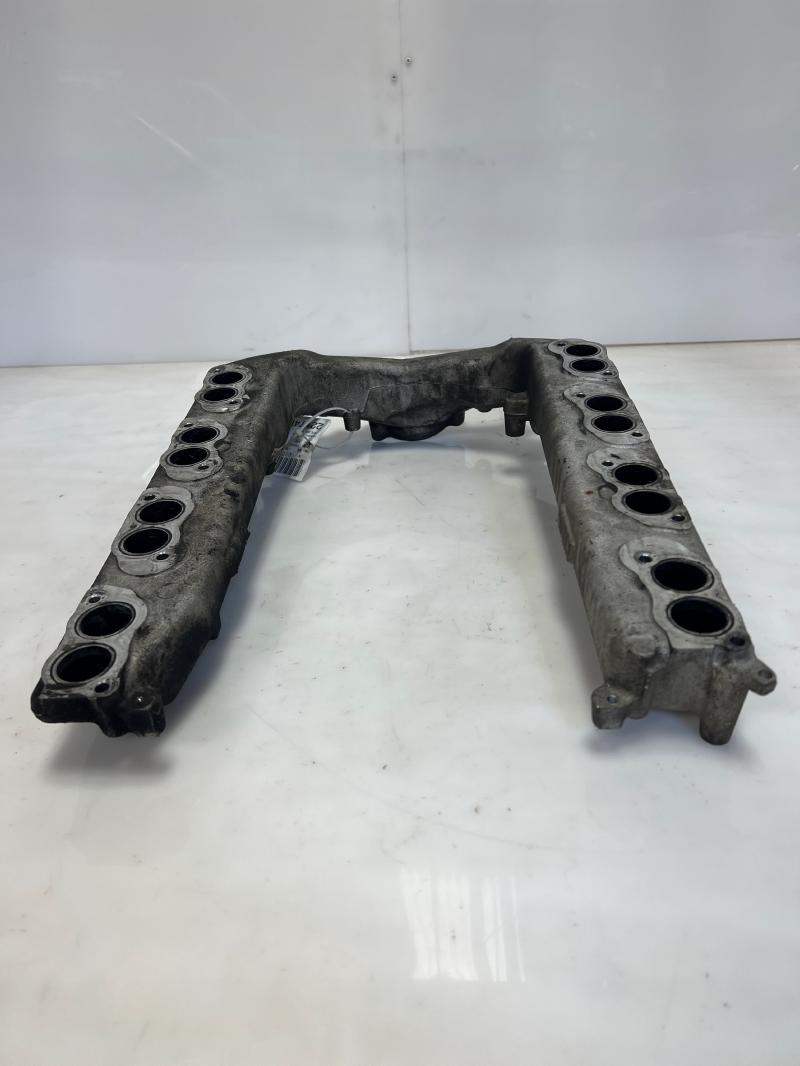 2008 Ford F-350 Super Duty Intake Manifold