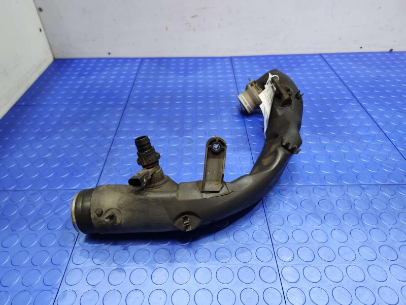 2005 Volkswagen Jetta Intercooler Pipe