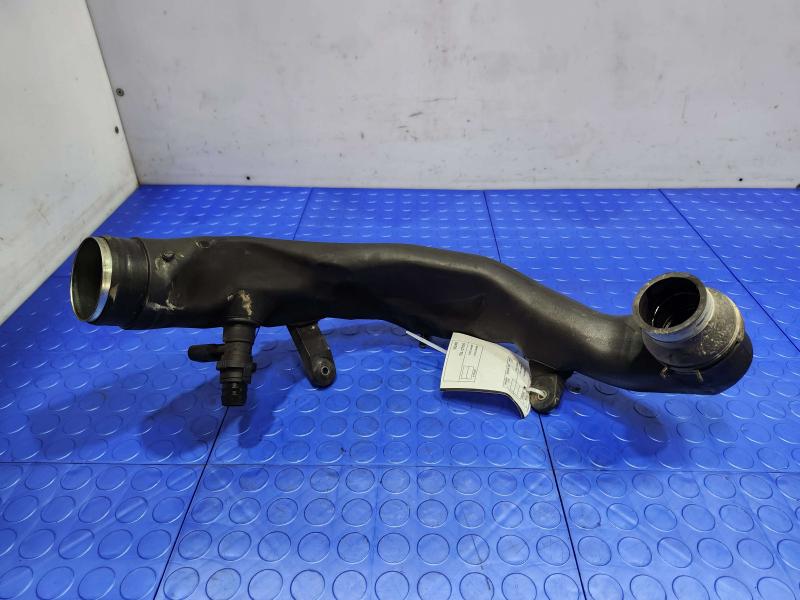 2005 Volkswagen Jetta Intercooler Pipe