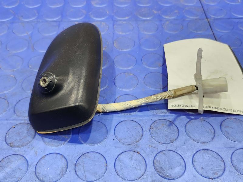 2010-2012 Toyota Prius 1.8L Radio Antenna Base w/o Bluetooth OEM 86309-47020