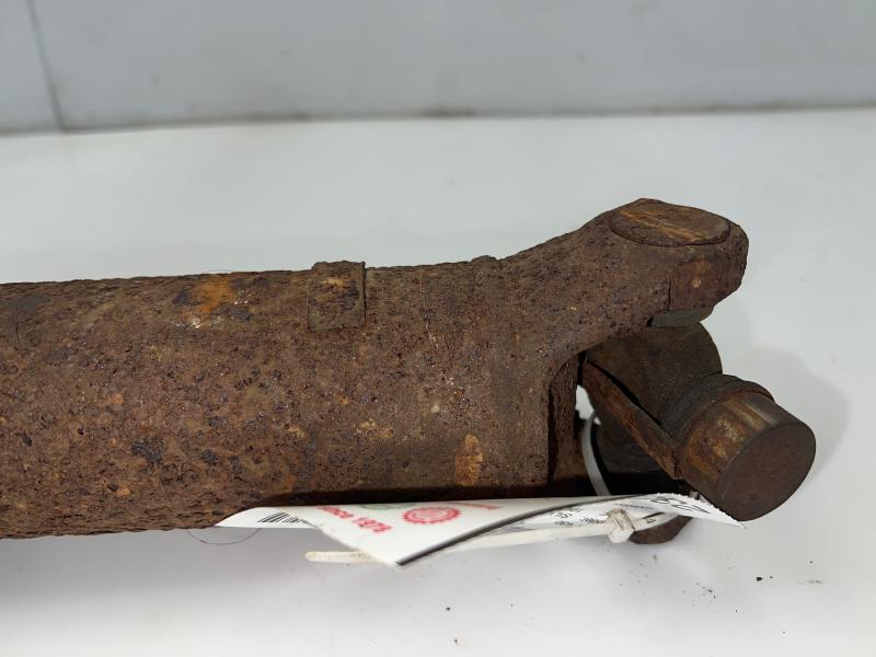1999 Chevrolet Silverado 1500 Front Drive Shaft