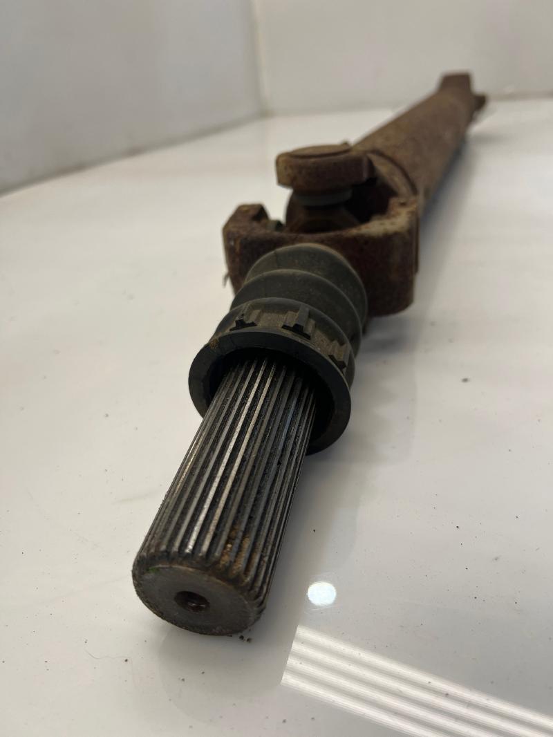 1999 Chevrolet Silverado 1500 Front Drive Shaft