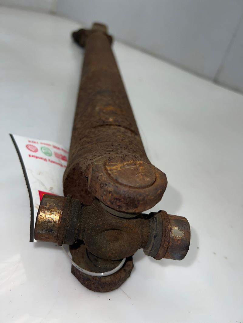 1999 Chevrolet Silverado 1500 Front Drive Shaft
