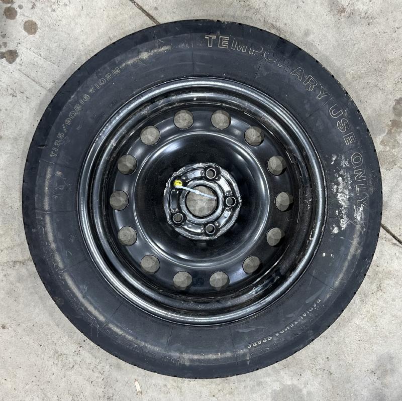 2012 Volkswagen Passat Wheel