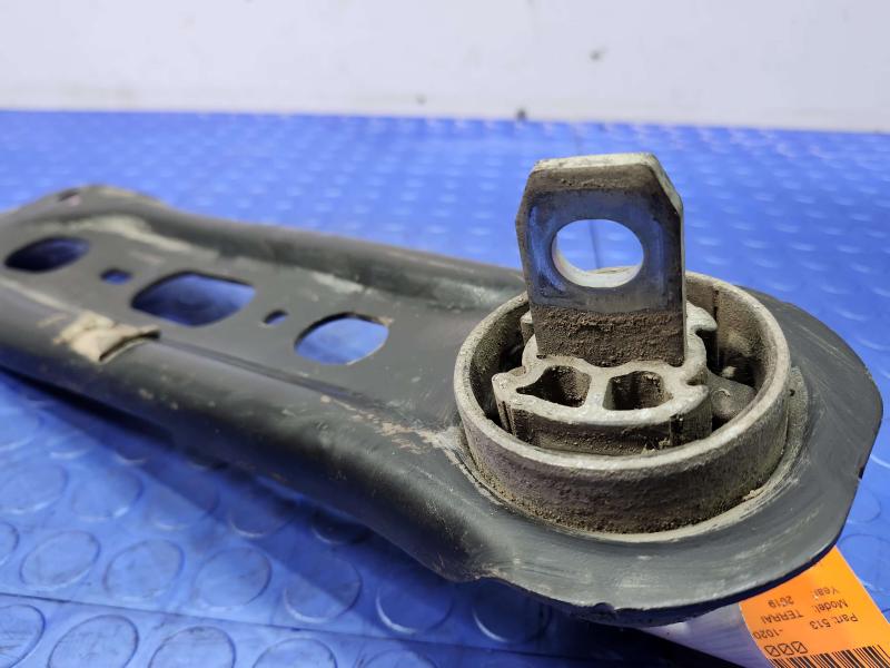2019 GMC Terrain Lower Control Arm Rr