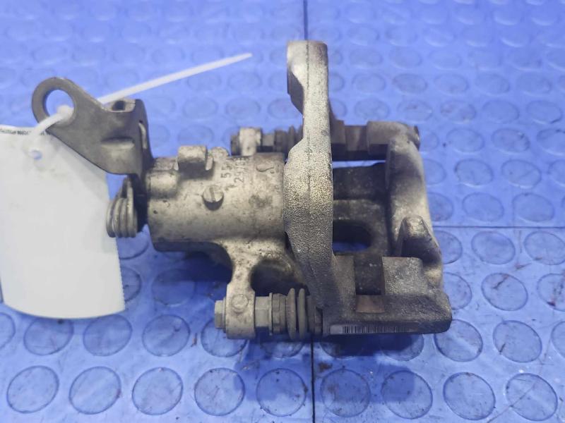 2015 Volkswagen Golf Caliper