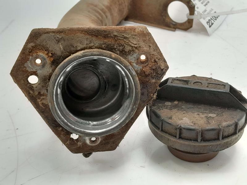 1993 Chevrolet S10 Fuel Filler Neck