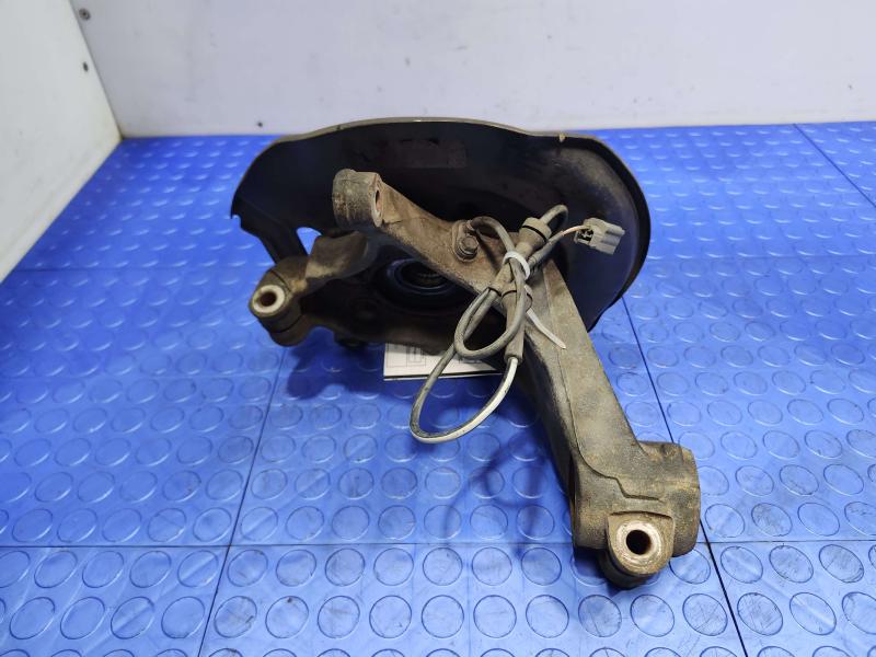 2016 Nissan Rogue Spindle Knuckle Front