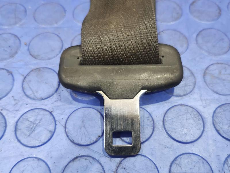 2012 Ram 1500 Front Seat Belt