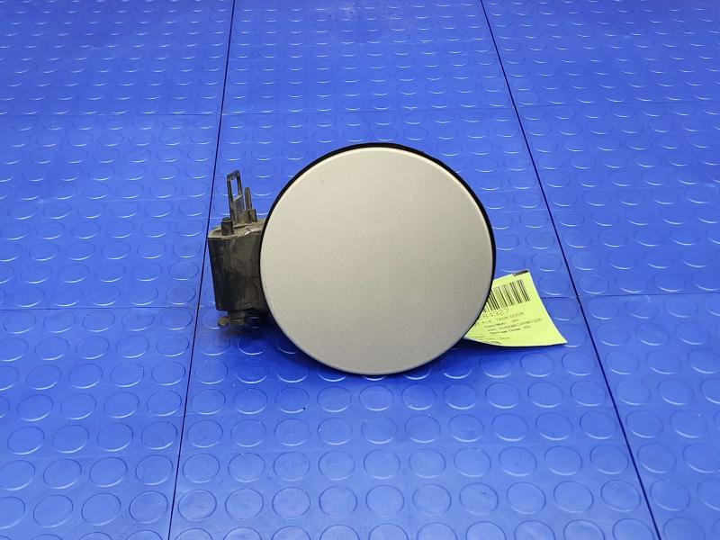 2015 Chevrolet Tahoe Fuel Tank Door
