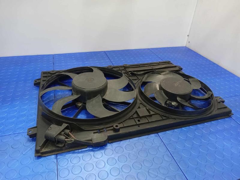 2006-2007 Volkswagen Passat Engine Cooling Fan Assembly Genuine OEM
