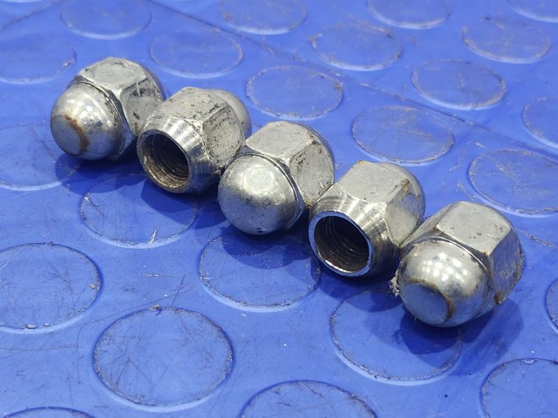 2010 Subaru Forester Lug Nuts