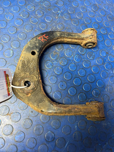1996 - 2002 Toyota 4Runner Front Upper Control Arm RH Passenger Side OEM 4861035040