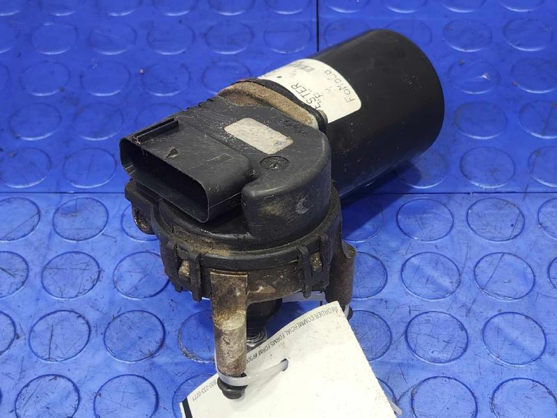 2013 Ford F-350 Super Duty Wiper Motor Front