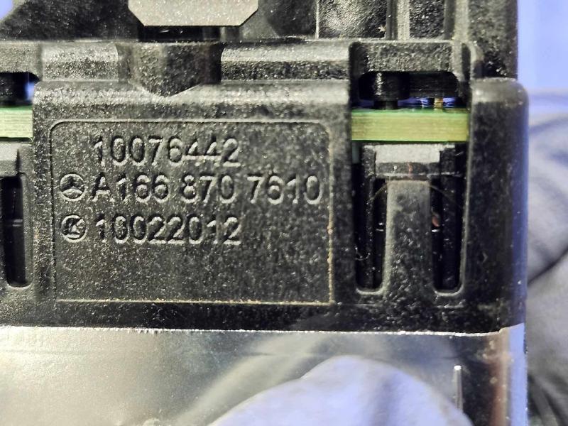 2012 Mercedes ML-Class Door Switch Front