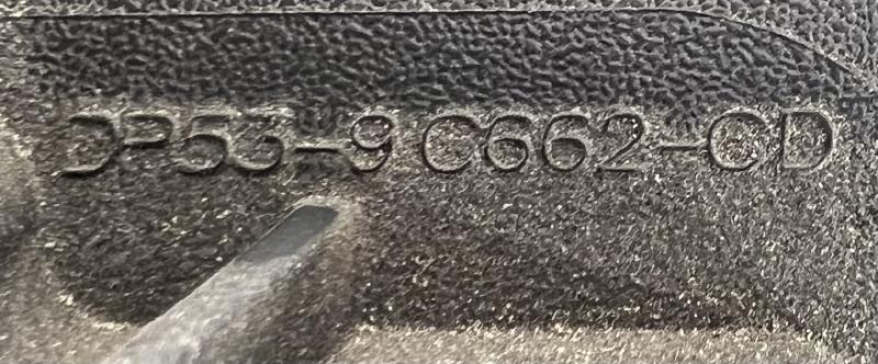 2013 - 2016 Lincoln MKZ Air Cleaner Box Assembly OEM DP5Z9A600C DP5Z9661C