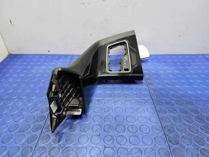 2017-2019 Kia Niro Left Console Cover Shifter Trim Genuine OEM 84650-G5170