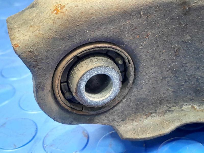 2014 Ford Escape Lower Control Arm Rr