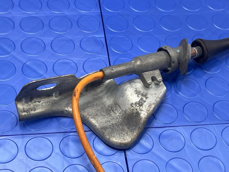 2015 Ford Transit 250 Antenna