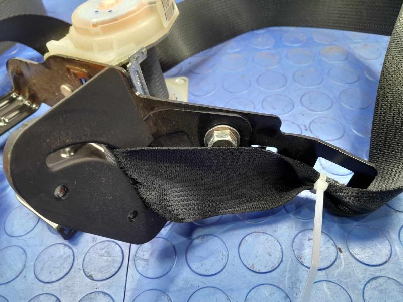 2016 Subaru Legacy Rear Seat Belt