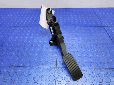 2018-2024 Kia Forte Accelerator Pedal Assembly Genuine OEM 32700F2100