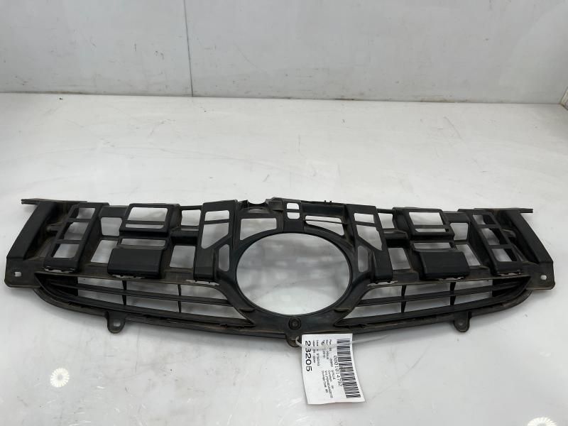 2010 Toyota Prius Upper Radiator Grille Assembly OEM 5311147020
