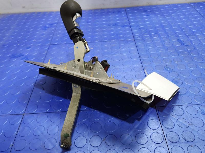 2007-2009 Pontiac Solstice Automatic Gear Shifter Assembly OEM 20756032 90523972 15829175