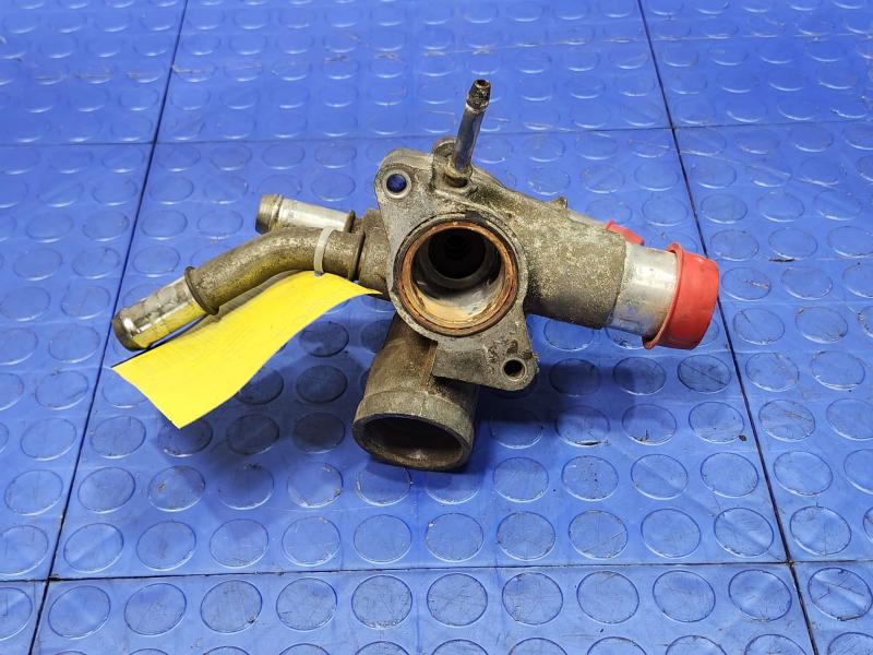 2011 Ford Edge Thermostat Housing