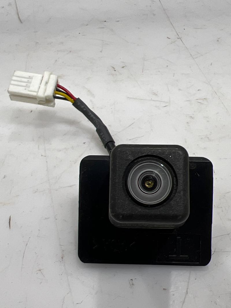 2014 - 2016 Subaru Forester Rearview Backup Camera OEM 86267SG000