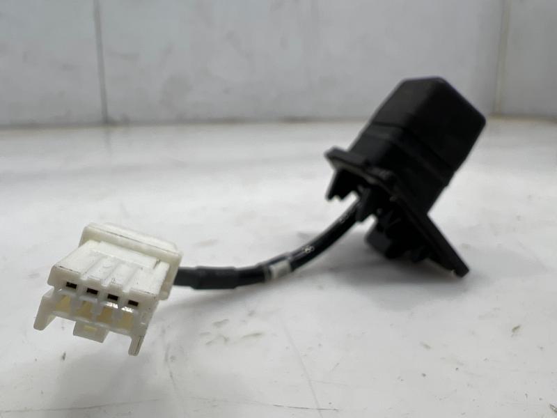 2014 - 2016 Subaru Forester Rearview Backup Camera OEM 86267SG000