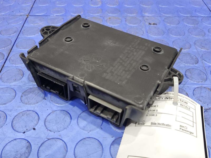 2004 Ford Explorer Chassis Brain Box