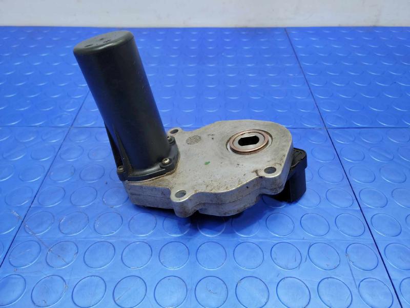 2013 Ford F-350 Super Duty Transfer Case Electric Motor
