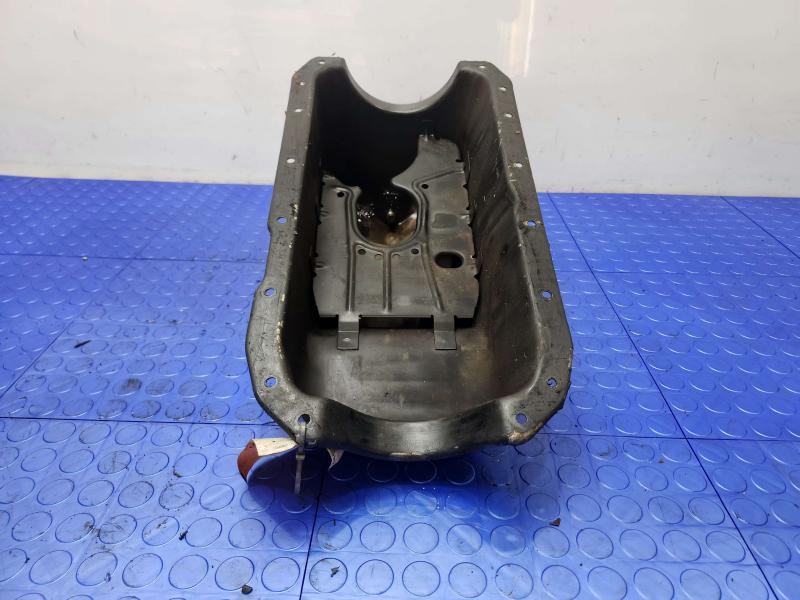 1999 Mazda B3000 Oil Pan