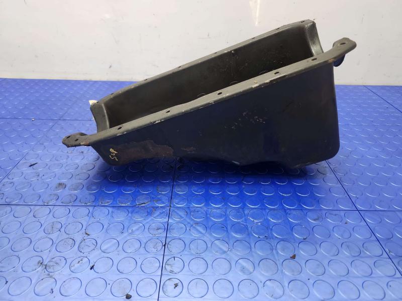 1999 Mazda B3000 Oil Pan