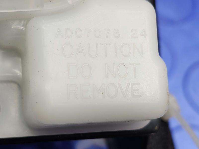 2015 Toyota Prius Rear Seat Belt