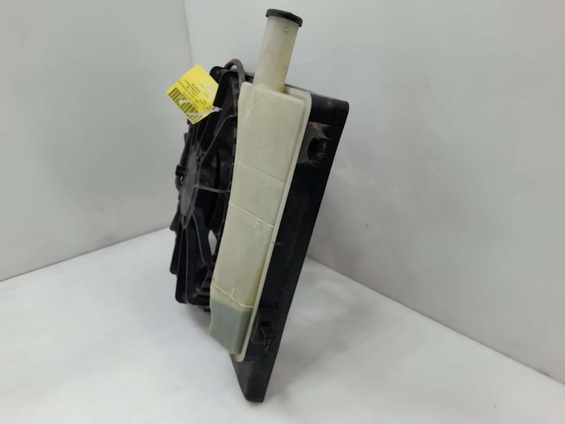 2017-2018 Hyundai Elantra Sedan 2.0L Engine Cooling Fan Assembly OEM 25380F2000