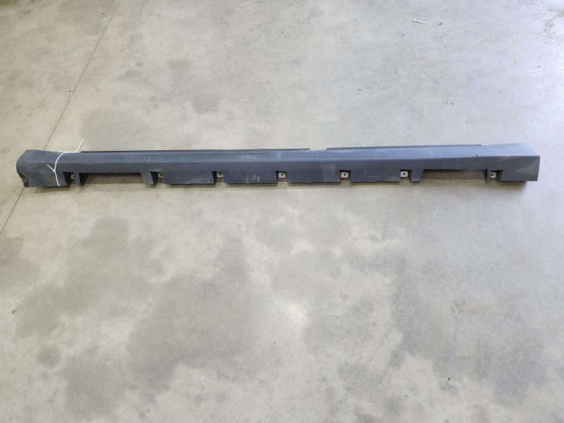 2013 Ford Fusion Rocker Moulding