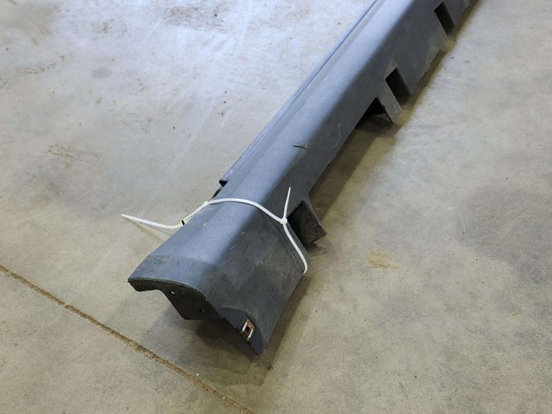 2013 Ford Fusion Rocker Moulding