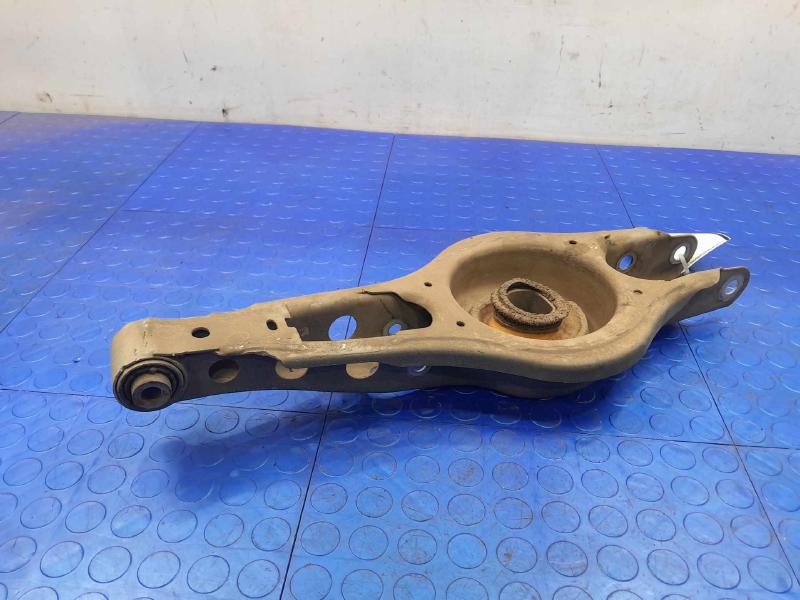 2018 Buick Regal Lower Control Arm Rr