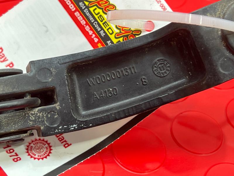 2012 Ford Taurus Wiper Arm