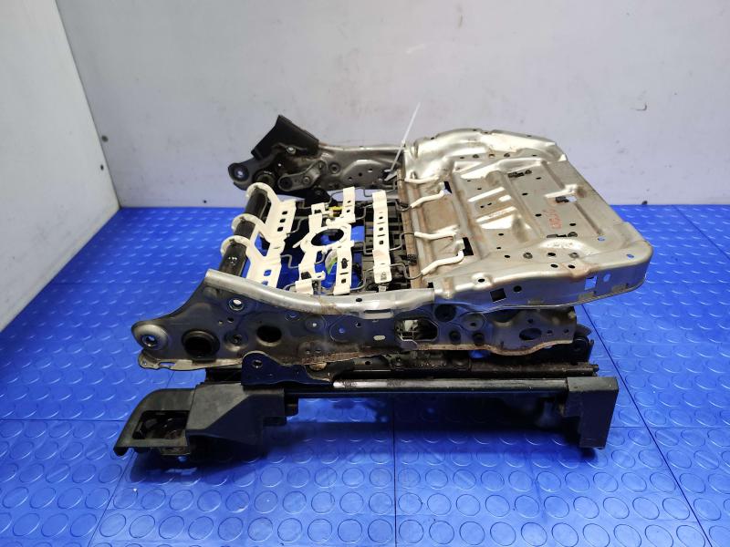 2020 Ford Escape Seat Track