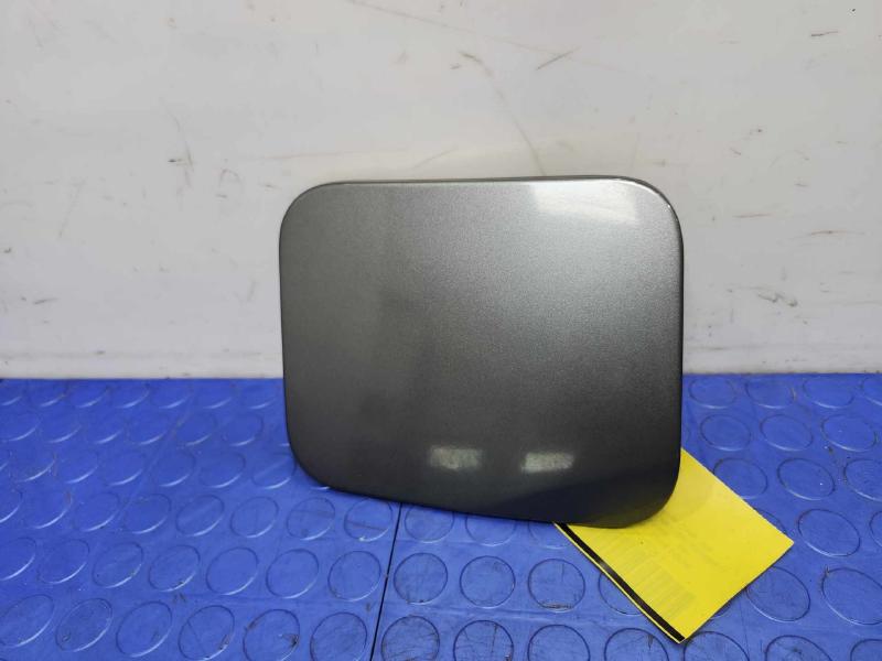 2016 Nissan Rogue Fuel Tank Door